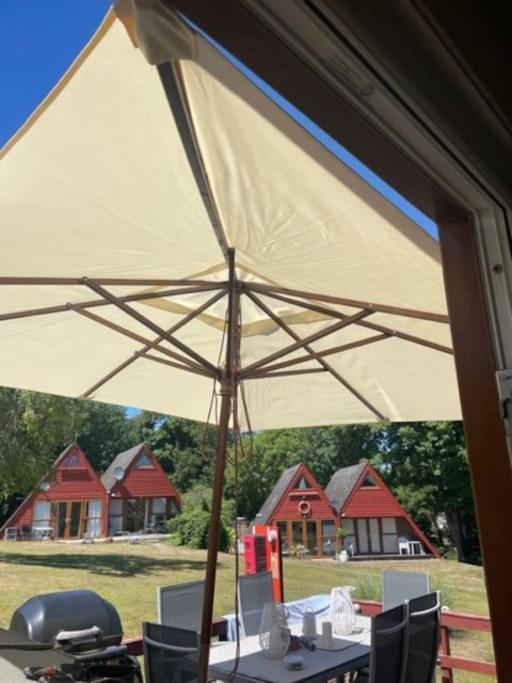 Chalet 95, Kingsdown Park Deal Bagian luar foto